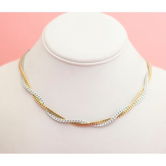 Vintage Twin Tone Choker Necklace by Avon 17 inch - P17 - Picture 1 of 3